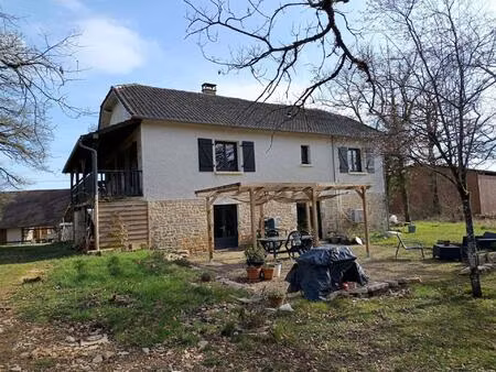 nord lot  en pleine nature  confortable maison traditionnelle d'environ 145m² habitables..