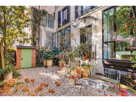 hôtel particulier avec jardin - voie privée