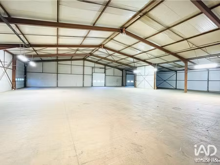 vente bureaux et commerces à montilliers (49310) : à vendre / 1055m² montilliers