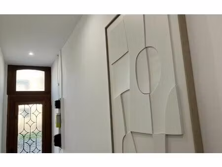 location maison  89 m² t-5 à amiens  1 500 €