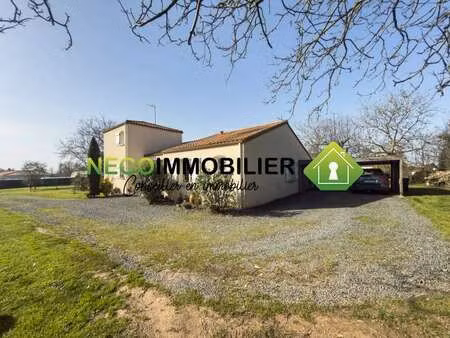 vente maison piscine à la réorthe (85210) : à vendre piscine / 144m² la réorthe