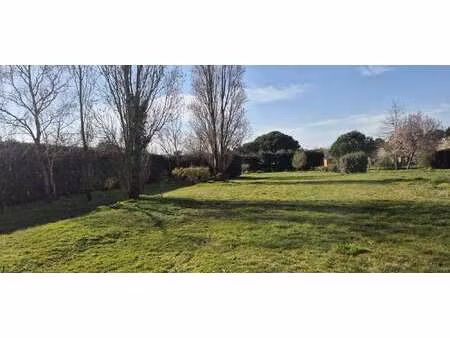 vente terrain aux moutiers-en-retz (44760) : à vendre / 1173m² les moutiers-en-retz