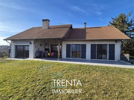 maison de 200m² à vendre sur la commune de st cassien