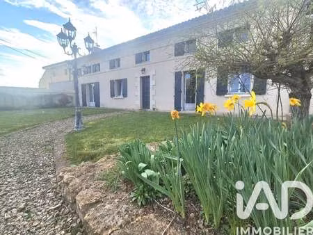 vente maison à thouars (79100) : à vendre / 165m² thouars