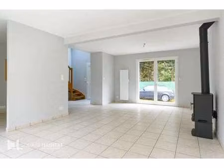 location maison à mauves-sur-loire (44470) : à louer / 104m² mauves-sur-loire