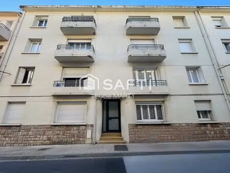 immeuble 7 appartements avec balcon et cave 