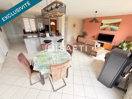 maison de plain pied de 107m3  3 chambres sur terrain de 654 m2