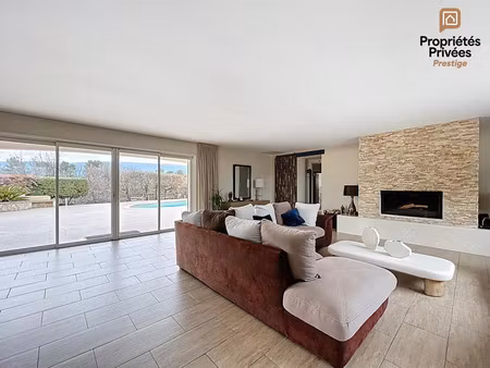 vente maison 5 pièces 205 m² ollières (83470)