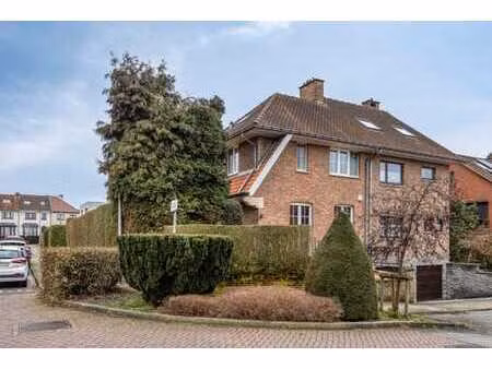 maison pleine de charme dans un environnement calme