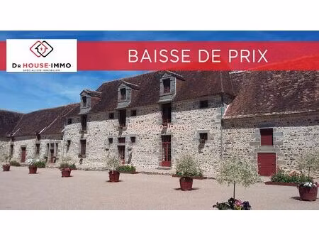 ferme   manoir du 17 ème siècle dans l'orne