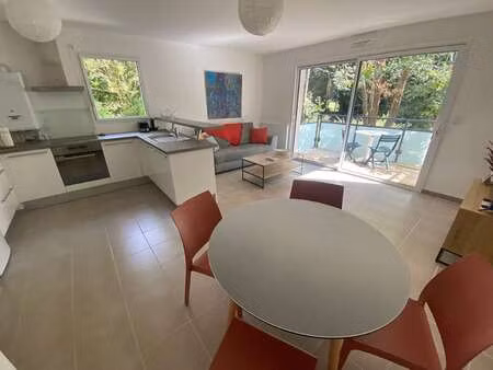 location appartement 2 pièces meublé à concarneau (29900) : à louer 2 pièces meublé / 52m²