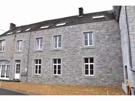 confortable appartement récent idéalement situé