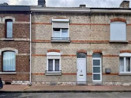 impeccable maison deux chambres avec jardin