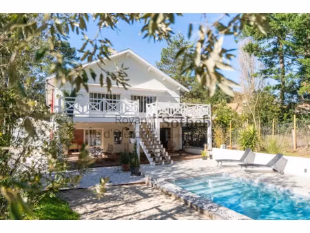 vente maison 7 pièces 261 m² à saint-georges-de-didonne (17110)  1 680 000 €