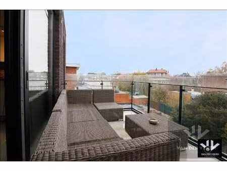 energiezuinig  ruim en lichtrijk appartement met 2 slaapk...