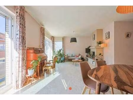 ruim 3-slaapkamerappartement met 2 terrassen  garagebox e...