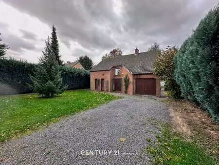 agreable villa 4 chambres à jurbise