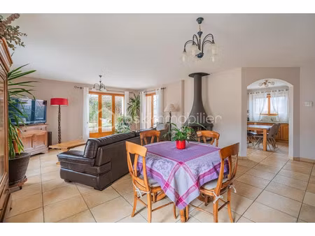 vente maison 6 pièces 174 m² à jarrie (38560)  584 000 €