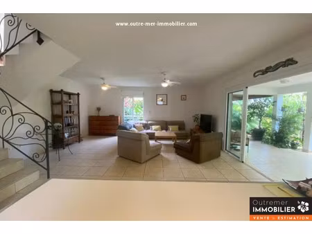 vente maison 6 pièces 129 m² à saint pierre (97410)  475 000 €
