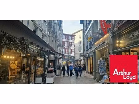 vente commerce 90 m² bayonne (64100)