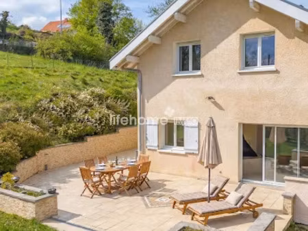 vente maison 7 pièces 174.99 m² à gex (01170)  940 000 €