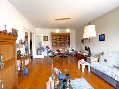 appartement 2 chambres + 2 terrasses + garage