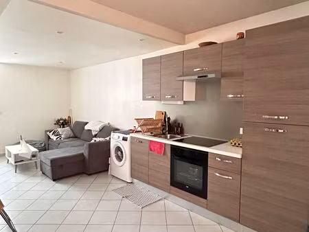 t3 duplex à louer 11 rue de chalezeule