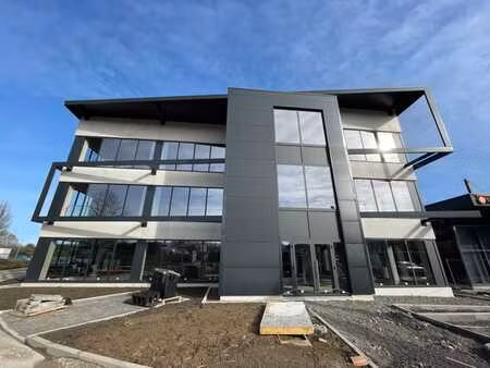 bureau à louer à gosselies