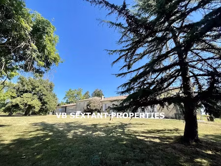 vente propriété 10 pièces 400 m² à sauveterre-de-guyenne (33540)  1 060 000 €