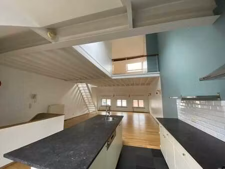 flagey  superbe appartement loft 1 chambre  terrasse de 28m²