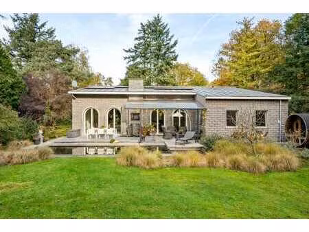 maison de plain-pied rénovée et économe en énergie