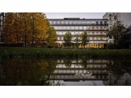 location local professionnel 17 498m² clichy 92110