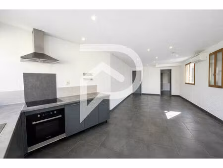 à vendre ? t2 lumineux et prêt à vivre à latour-bas-elne