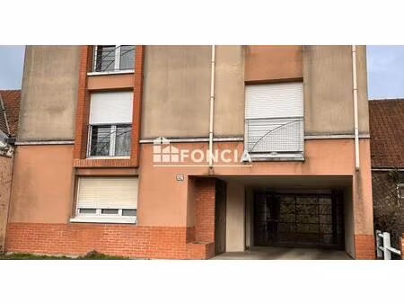 la hotoie  à 10 minutes du centre ville  studio avec place de parking