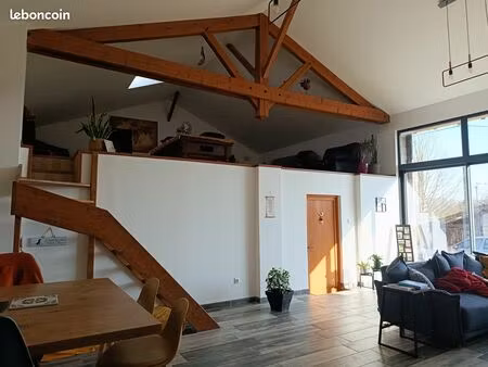 ferme rénovée 4 pièces 170m²