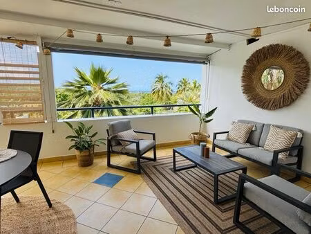 appartement 2p + 2 parkings proche lagon au calme