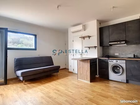 studio 1 pièce 26 m²