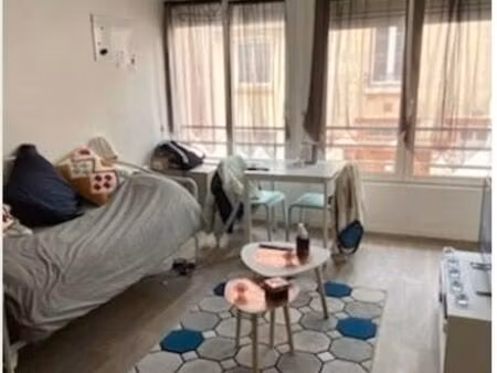 studio 25m2 secteur jean jaures 530e