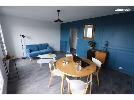 t3 meublé en centre-ville de la roche  proche gare