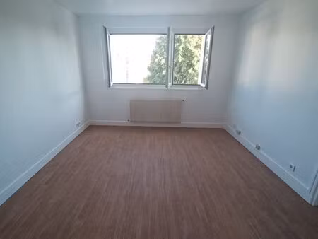 appartement à louer f2 42 m² centre ville