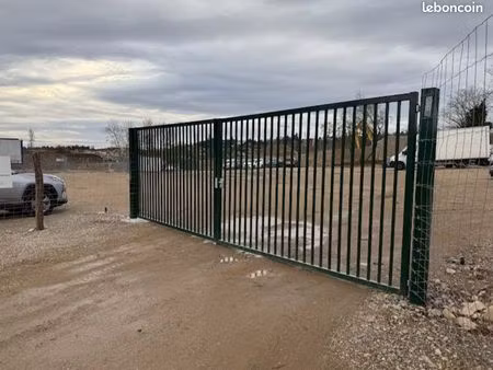 terrain – stockage véhicules / entreposage – gardiennage 24h/24