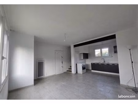 maison 4 chambres centre-ville avec jardin  garage  dépendance