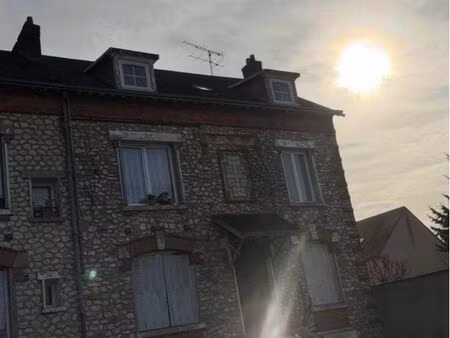 appartement 67 m² rénové + parking privé – résidence sécurisée