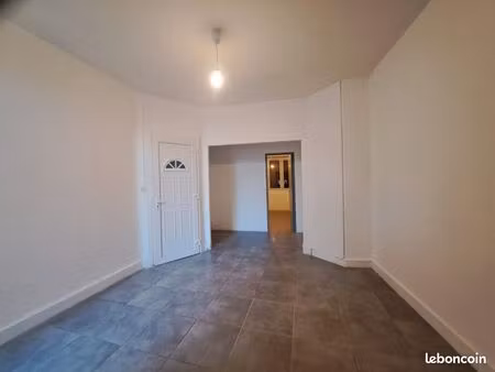 appartement 1ch avec jardinet