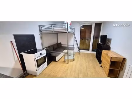 studio 1 pièce 20 m²