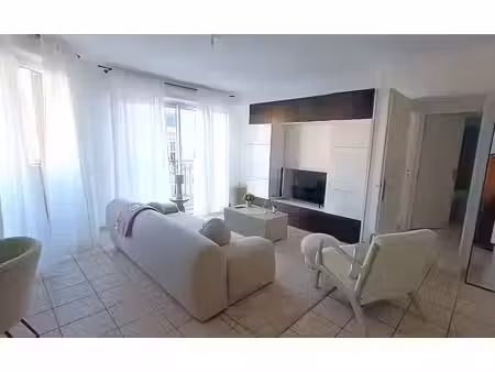 vente appartement 2 pièces 42.64 m² à le tholonet (13100)  222 600 €
