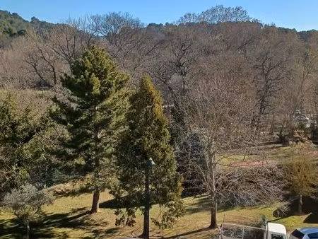 à louer t2 tour d'aygosi bvd gambetta aix en provence