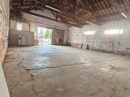 vente hangar professionnel pouvant inclure habitation