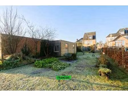 bien immobilier d’exception | immeuble architectural compre…