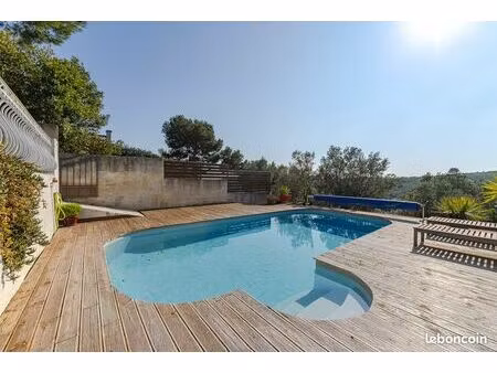 maison 7 pièces 170 m²